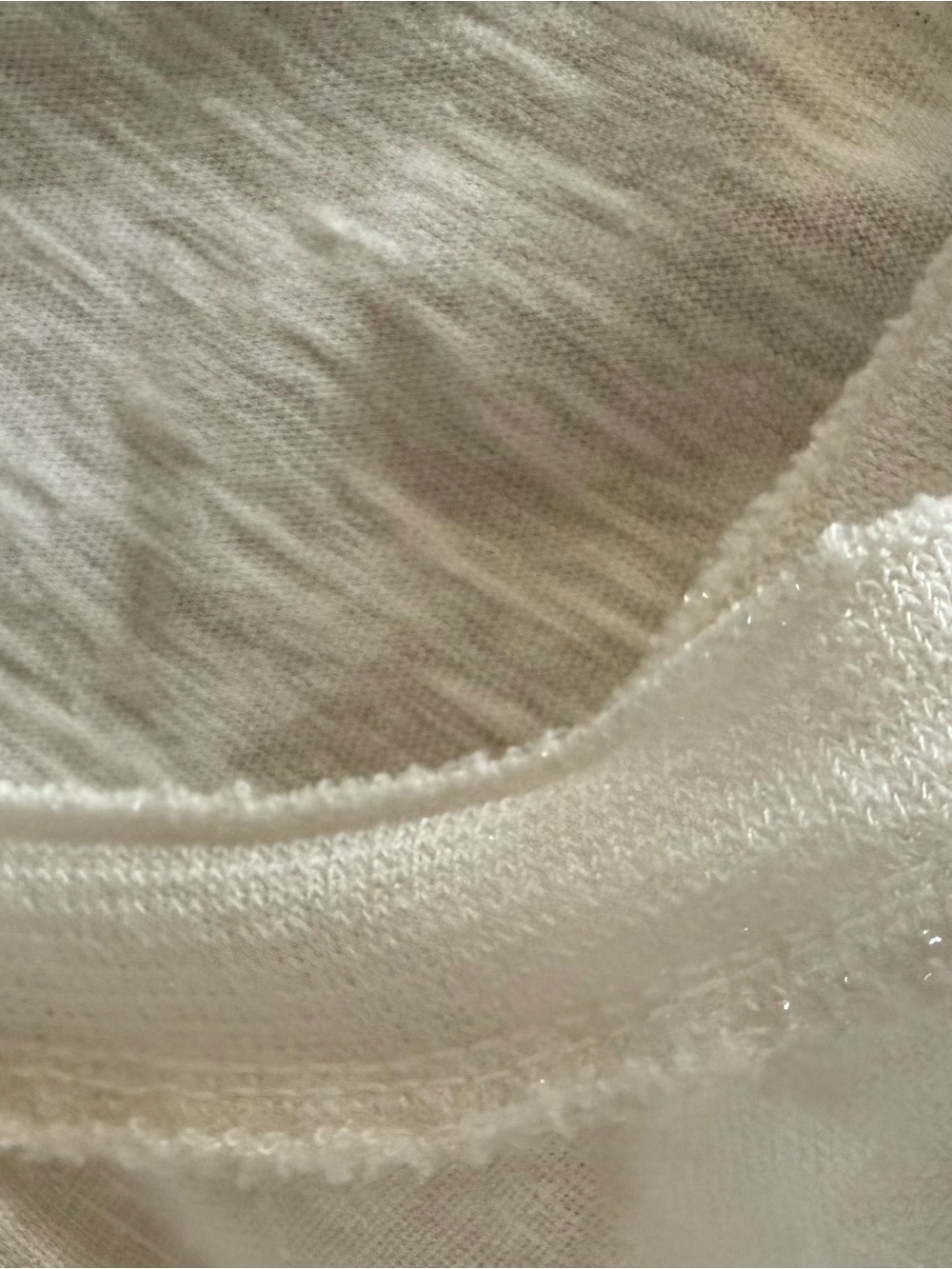 Tempo Paris White Short Sleeve V-Neck Tee with Shimmering Trim - Picture 3 of 4